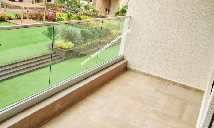 4 BHK Flat for Sale in Wadgaon Sheri