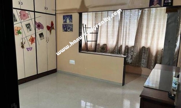 3 BHK Flat for Sale in Wanowarie