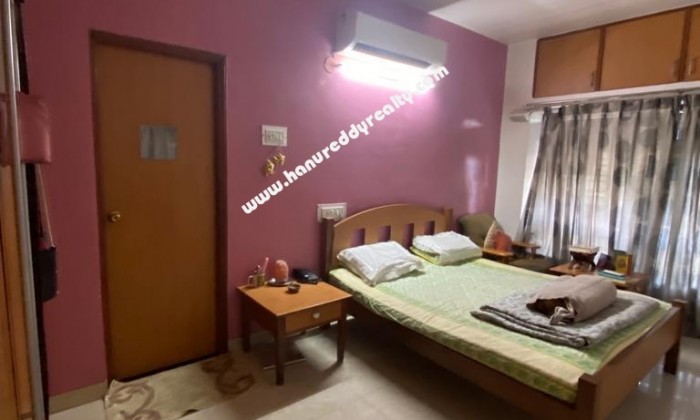 2 BHK Flat for Sale in Koregaon Park