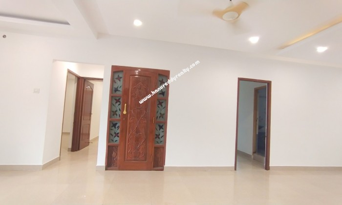 4 BHK Flat for Rent in Madipakkam