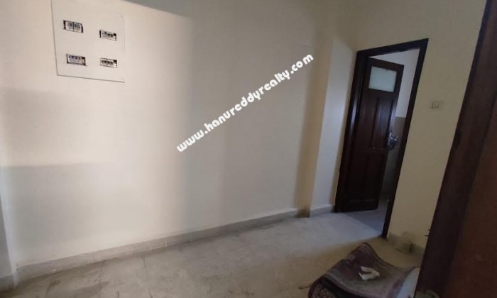 3 BHK Flat for Rent in Boat Club Road