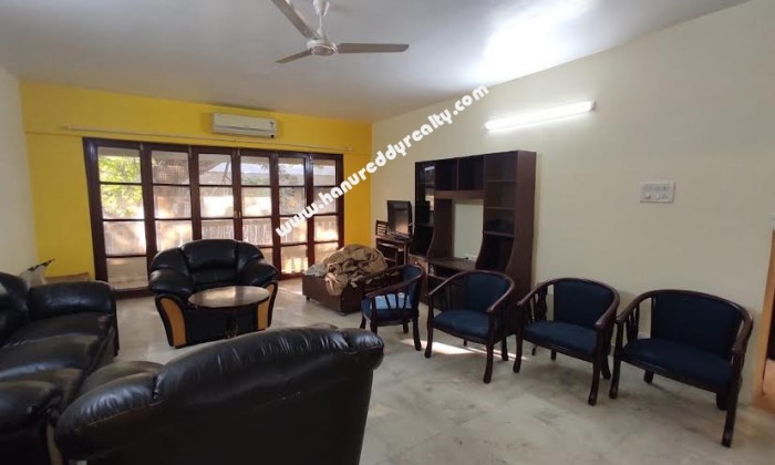 3 BHK Flat for Rent in Boat Club Road
