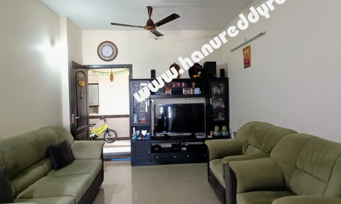 3 BHK Flat for Sale in Maduravoyal