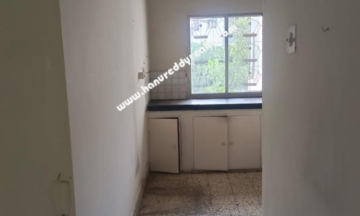 1 BHK Flat for Rent in  Bund Garden