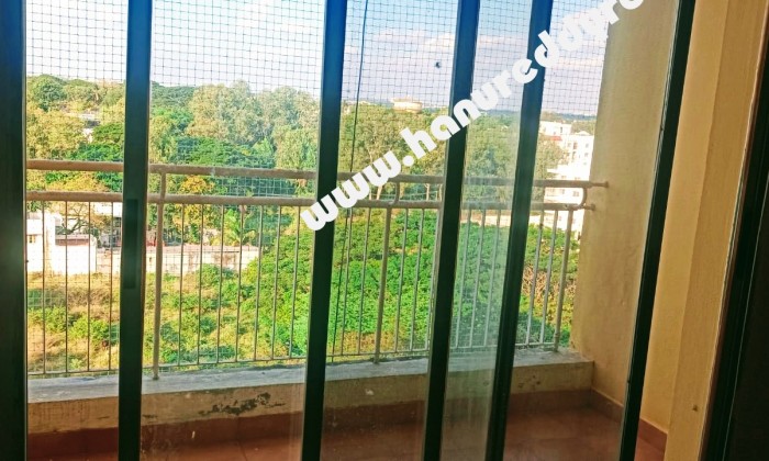 3 BHK Flat for Sale in Industrial Suburb