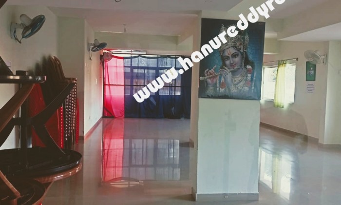 3 BHK Flat for Sale in Industrial Suburb