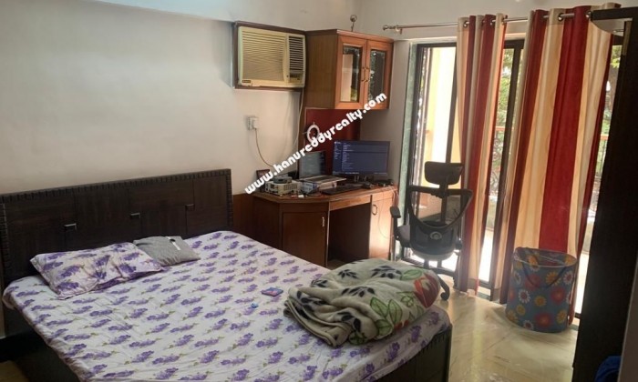 2 BHK Flat for Sale in Wanowarie