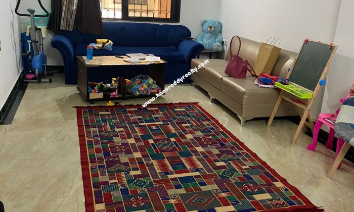 2 BHK Flat for Sale in Wanowarie