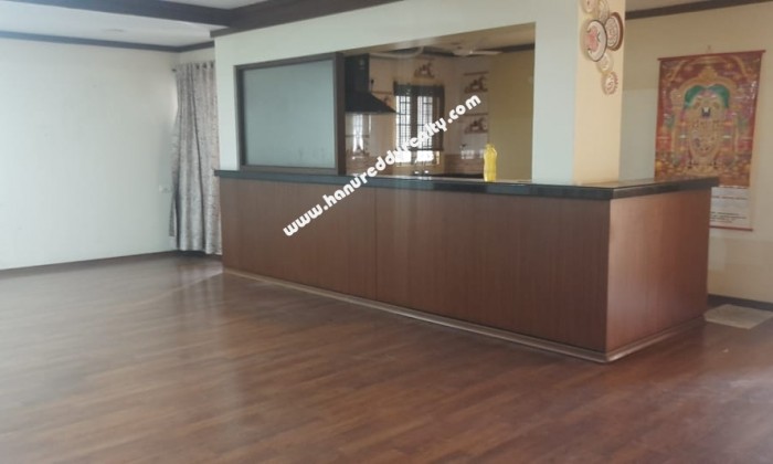 3 BHK Flat for Sale in Race Course