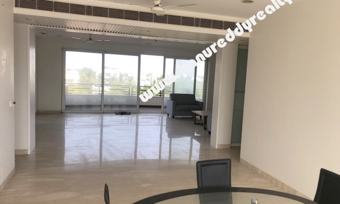 4 BHK Flat for Sale in Adyar