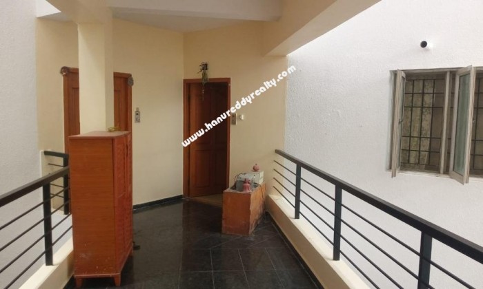 3 BHK Flat for Sale in Saibaba Colony