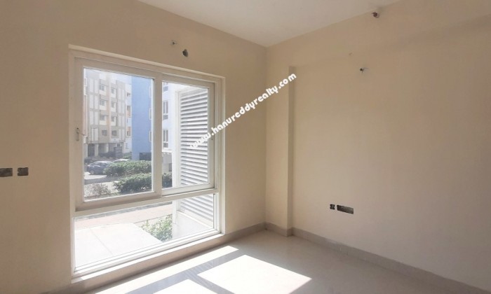 4 BHK Flat for Sale in Sholinganallur
