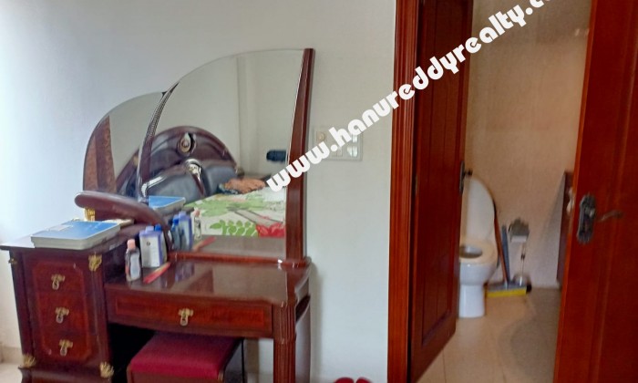 3 BHK Flat for Sale in Perumbakkam