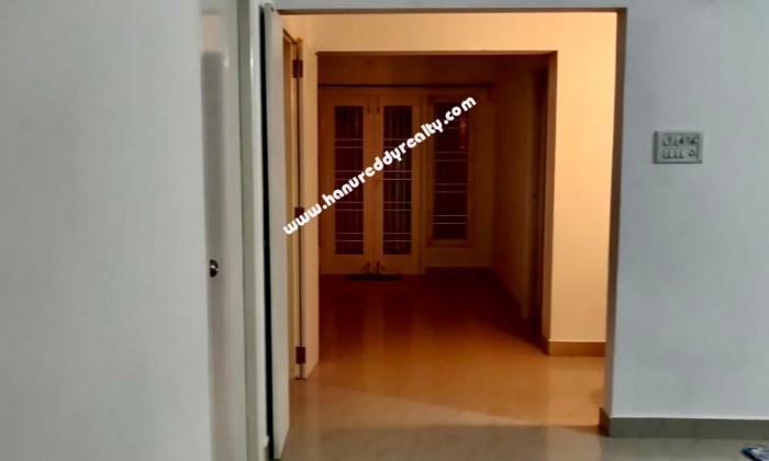 2 BHK Flat for Sale in Anna Nagar East