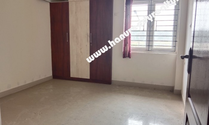 2 BHK Flat for Sale in Kazhipattur