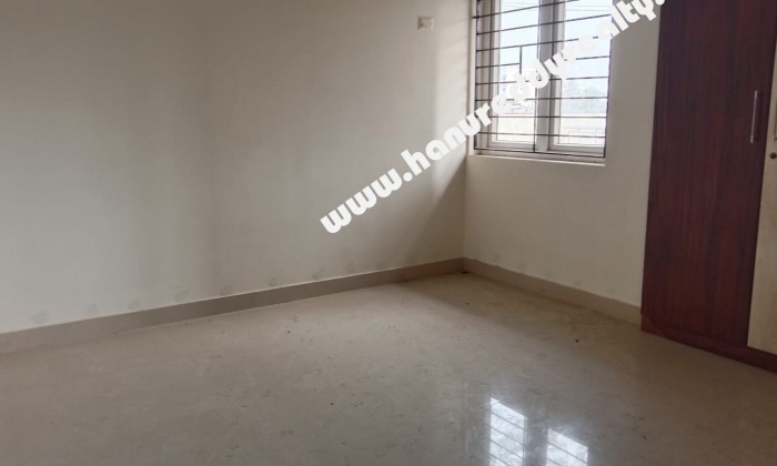 2 BHK Flat for Sale in Kazhipattur