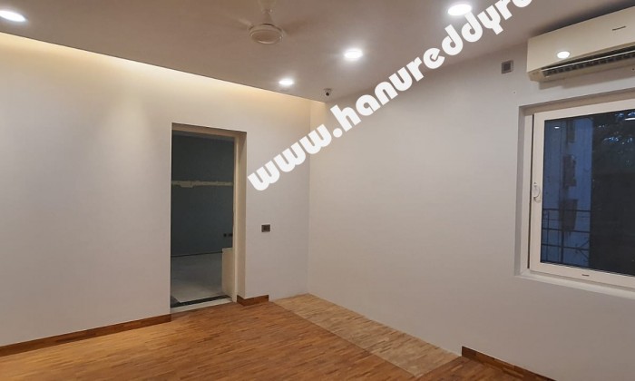 4 BHK Flat for Sale in Boat Club