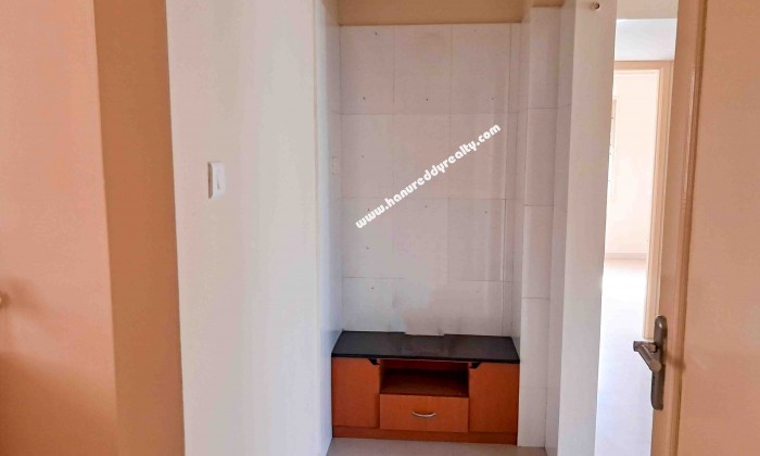 2 BHK Flat for Sale in Saibaba Colony