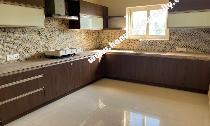 8 BHK Duplex House for Sale in Uthandi
