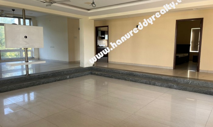 8 BHK Duplex House for Sale in Uthandi
