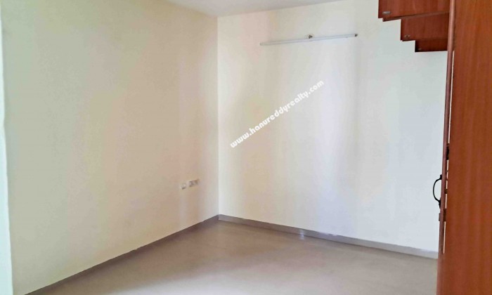 2 BHK Flat for Sale in Uppilipalayam