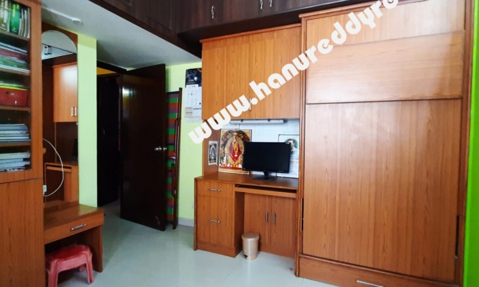 2 BHK Flat for Sale in Anna Nagar