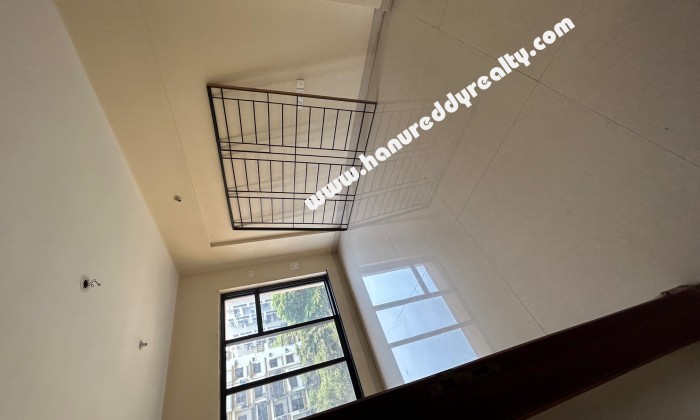 3 BHK Flat for Sale in Wanowarie