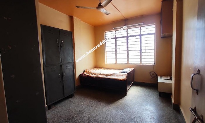 1 BHK Flat for Rent in Shivaji Nagar