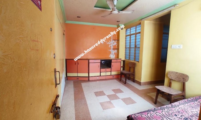 1 BHK Flat for Rent in Shivaji Nagar