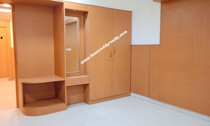 2 BHK Flat for Sale in Teynampet