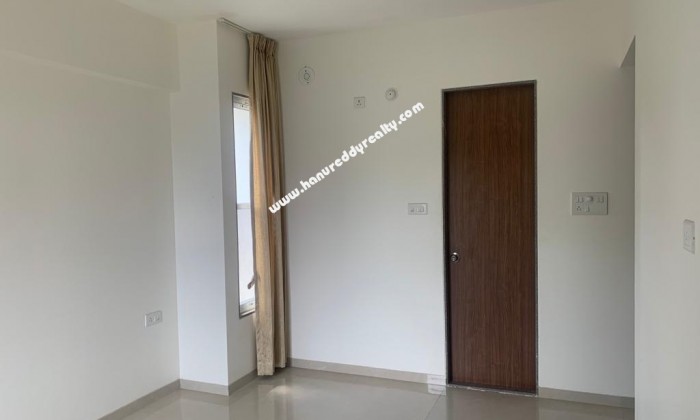 2 BHK Flat for Sale in Wadgaon Sheri