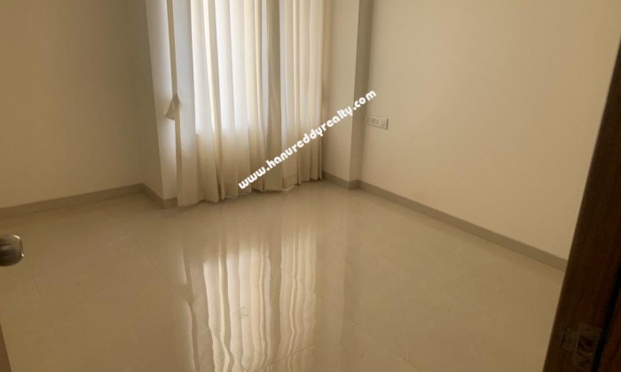 2 BHK Flat for Sale in Wadgaon Sheri