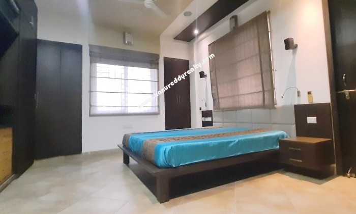 4 BHK Flat for Sale in Thiruvanmiyur