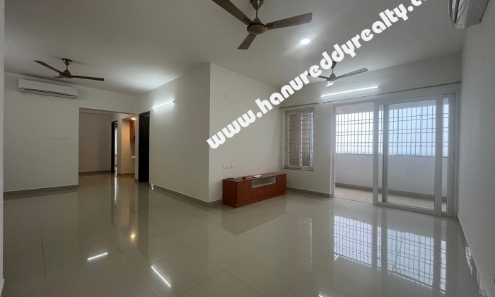 4 BHK Flat for Rent in Semmencherry