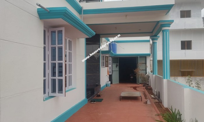 5 BHK Duplex House for Sale in Roopa Nagar