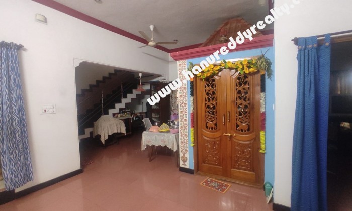 5 BHK Duplex House for Sale in Roopa Nagar