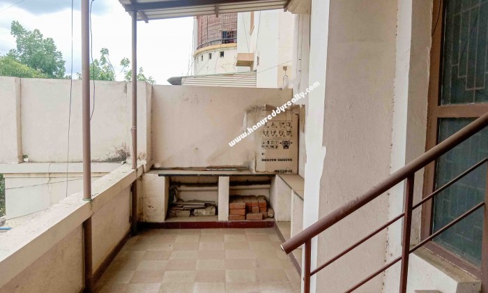 2 BHK Flat for Sale in Saibaba Colony