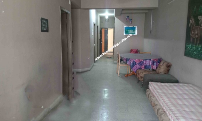 2 BHK Flat for Sale in Saibaba Colony