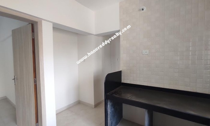 2 BHK Flat for Sale in Shaniwar Peth