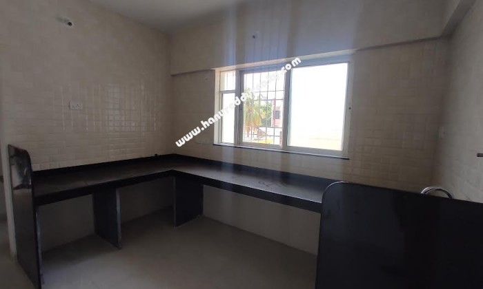 2 BHK Flat for Sale in Shaniwar Peth