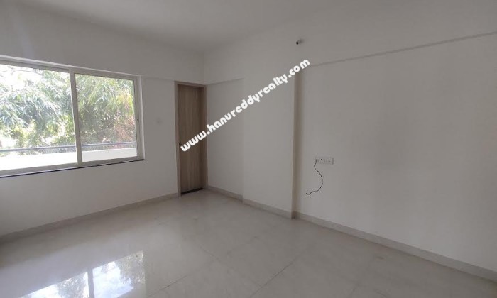 2 BHK Flat for Sale in Shaniwar Peth