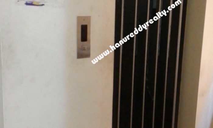 2 BHK Flat for Sale in Thoraipakkam