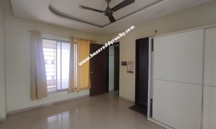 2 BHK Flat for Sale in Narayan Peth