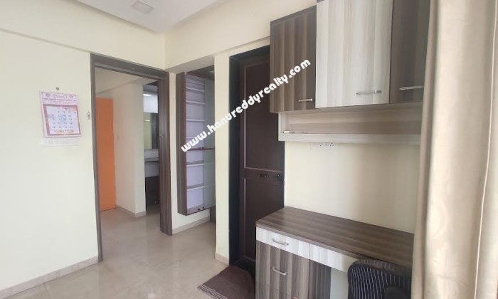 2 BHK Flat for Sale in Narayan Peth