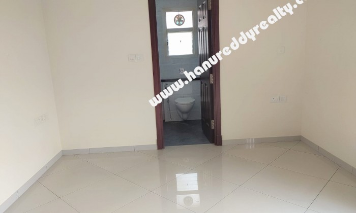 2 BHK Flat for Rent in Kelambakkam