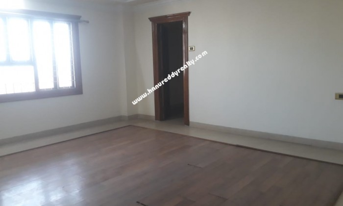 5 BHK Duplex Flat for Sale in B S Layout