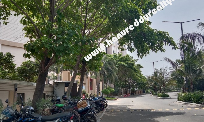 2 BHK Flat for Sale in Padur