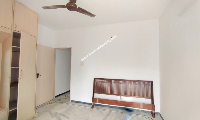 3 BHK Flat for Sale in Raja Annamalaipuram