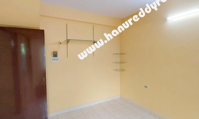 2 BHK Flat for Sale in Kodambakkam
