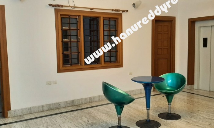 7 BHK Independent House for Sale in Neelankarai